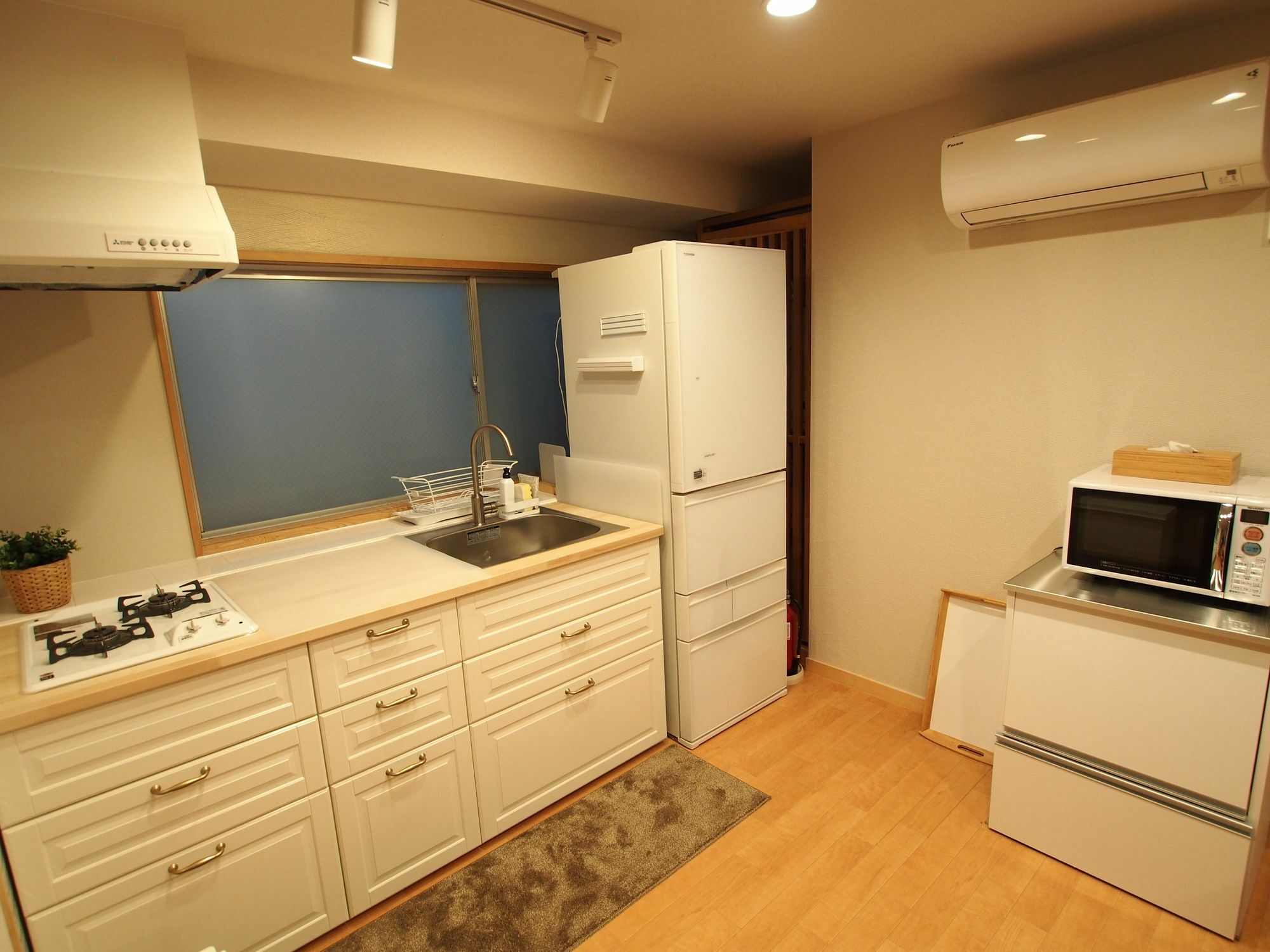 Condominium Hotel Keyakian Tokyo Nihonbashi Buitenkant foto